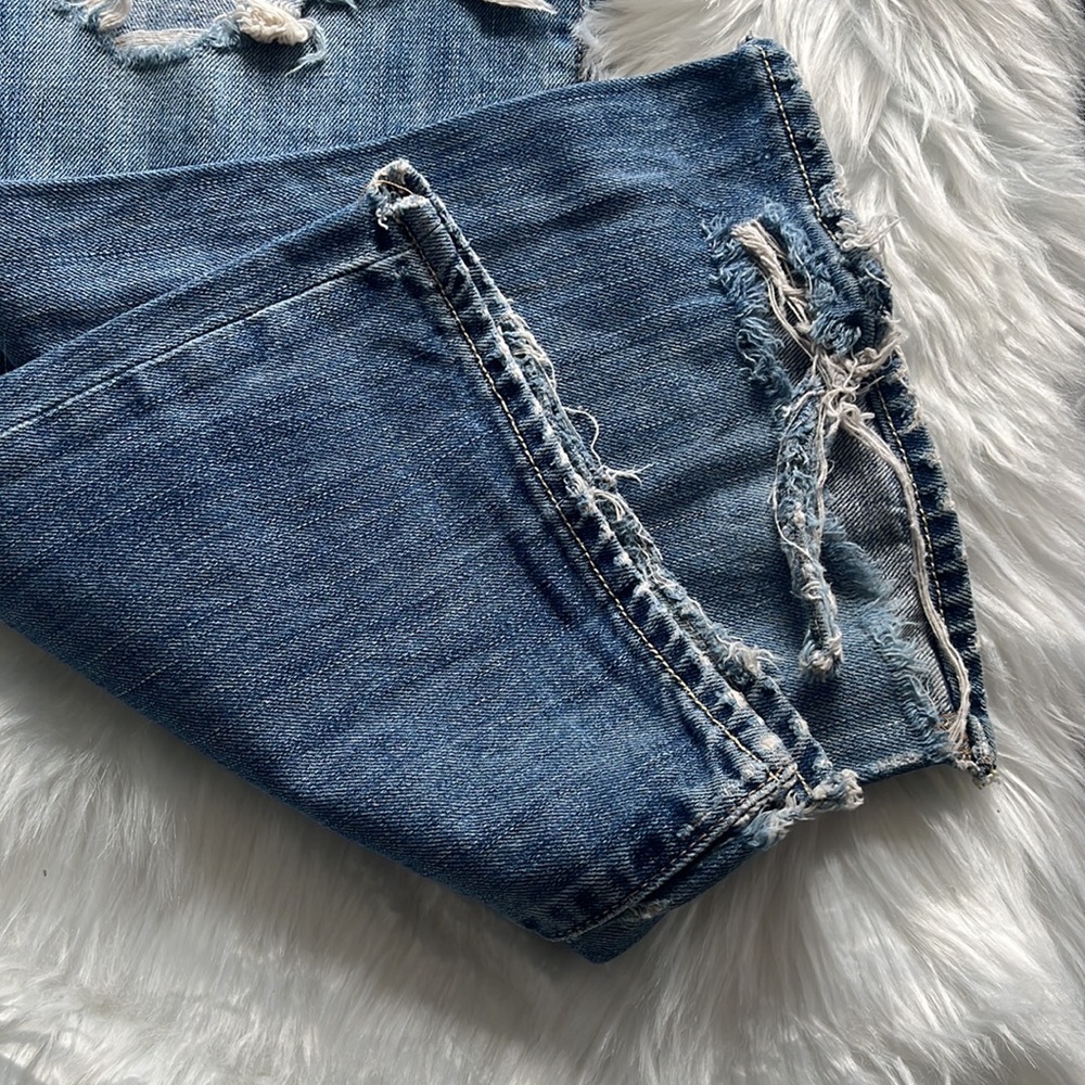 Abercrombie and Fitch distressed jeans - Picture 9 of 17